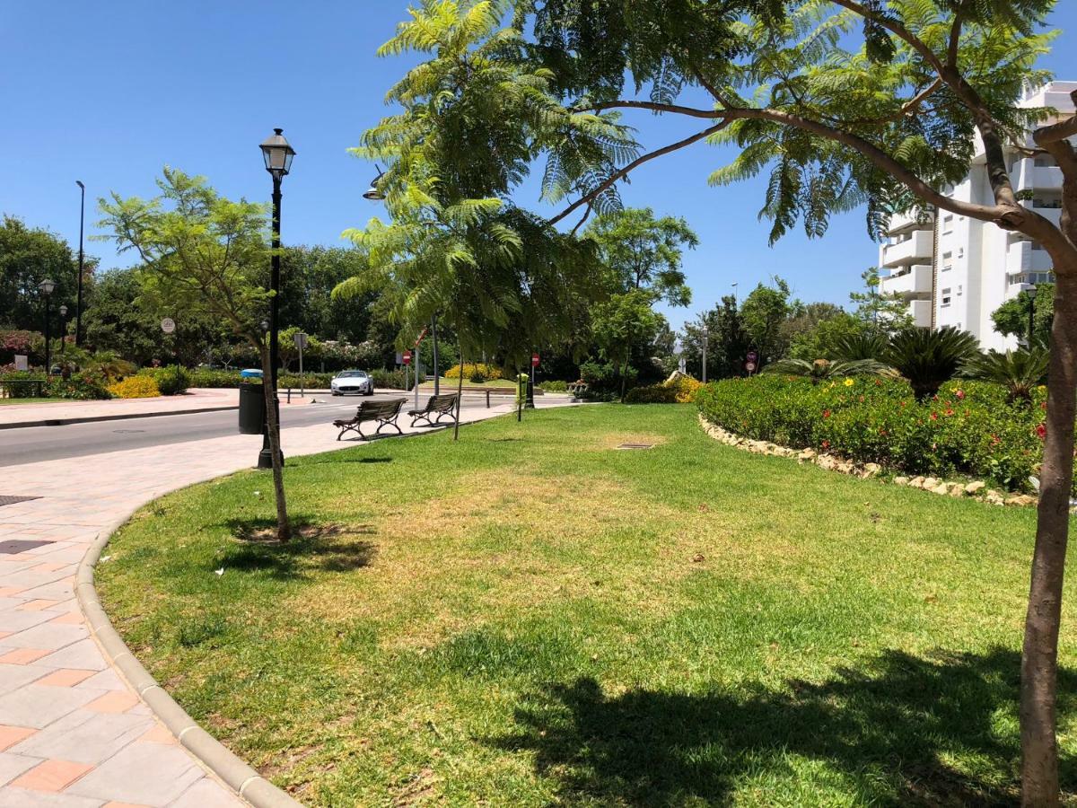 Rentcostadelsol Fuengirola Dona Sofia B Екстер'єр фото